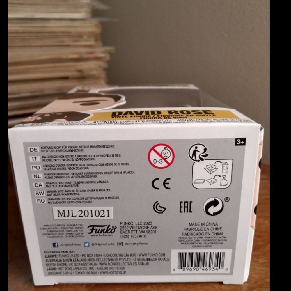 Schitt's Creek David Rose Funko Pop! - Picture 7 of 7